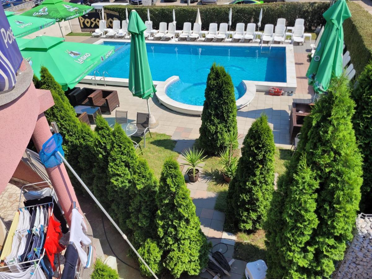 Poseidon Apartment Ni Екстериор снимка