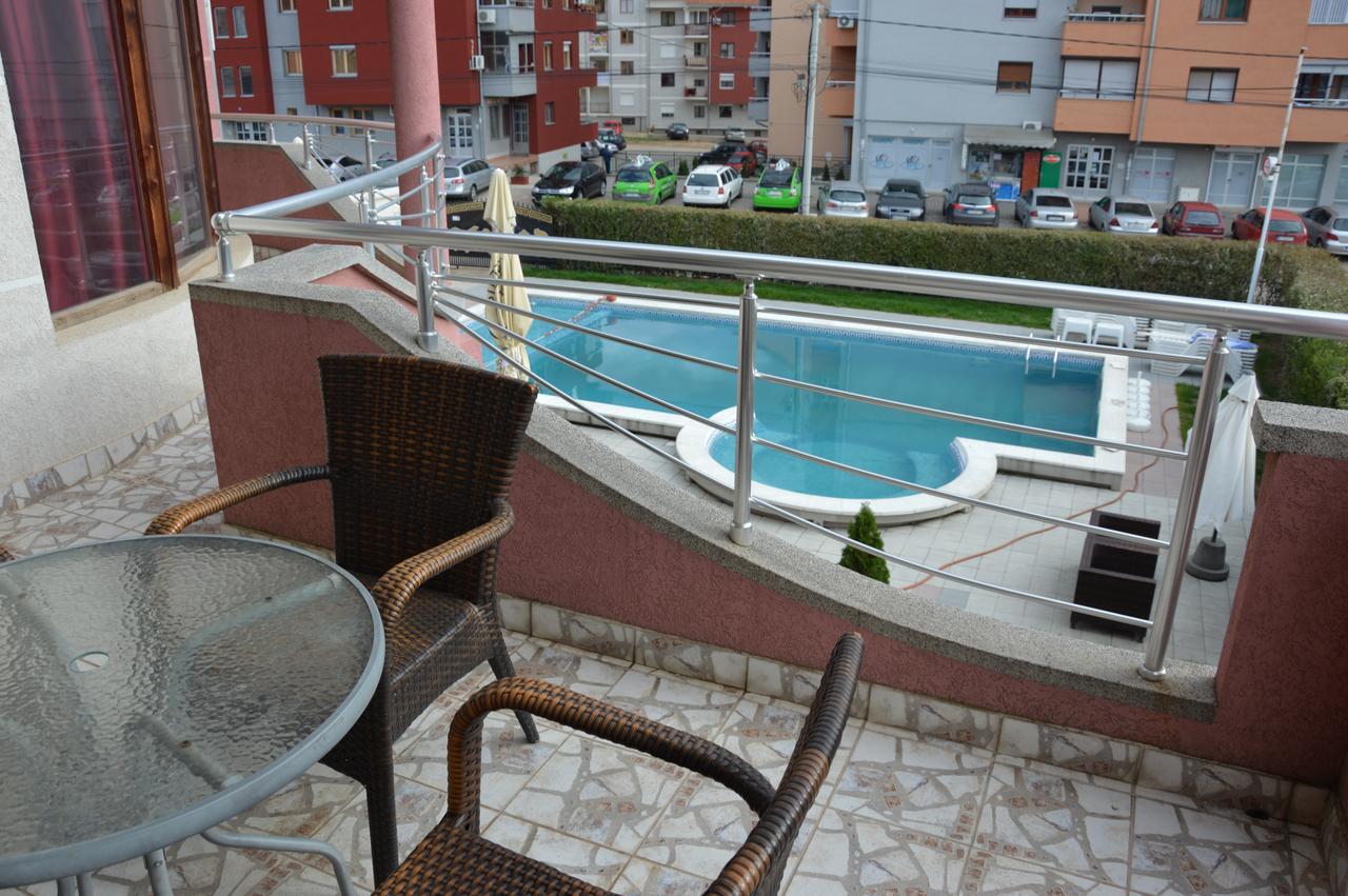 Poseidon Apartment Ni Екстериор снимка