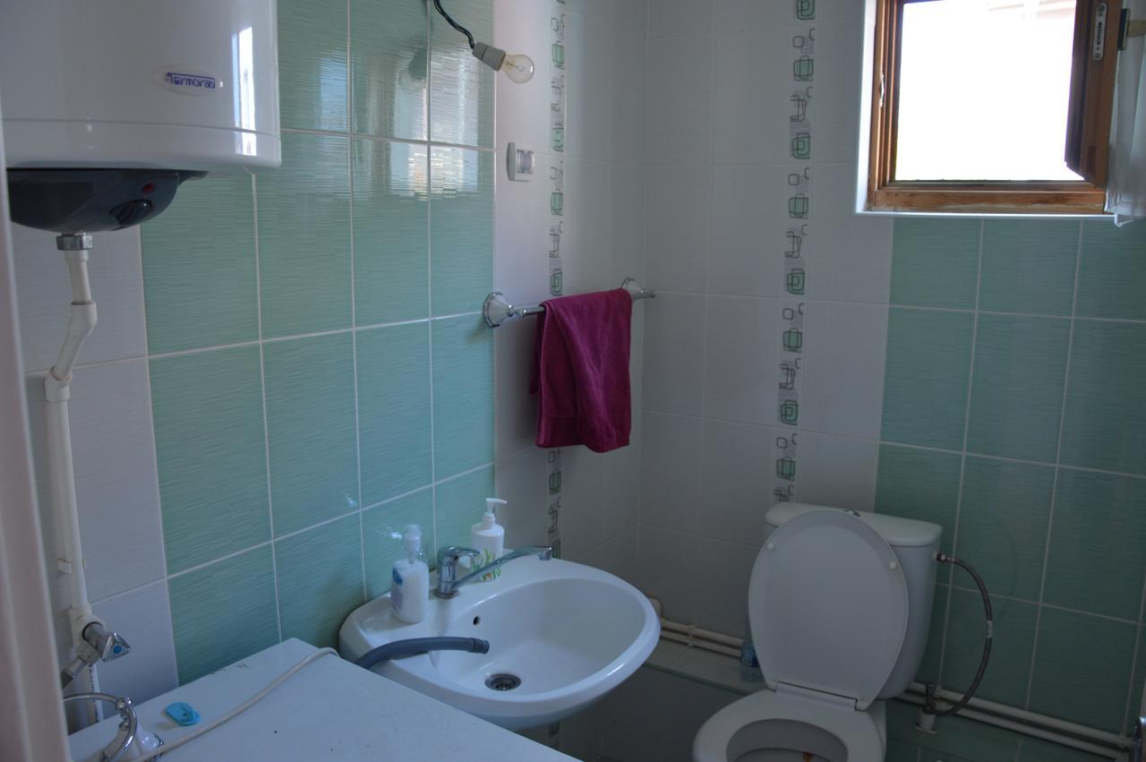 Poseidon Apartment Ni Екстериор снимка