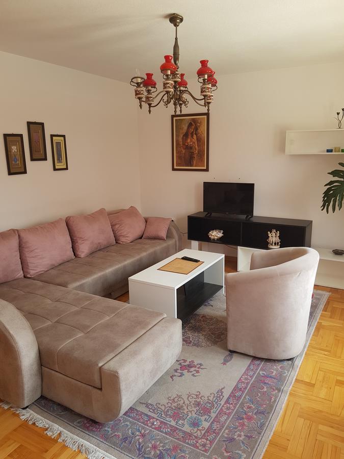 Poseidon Apartment Ni Екстериор снимка